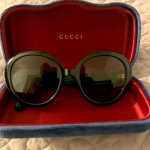Gucci Oval Sunglasses